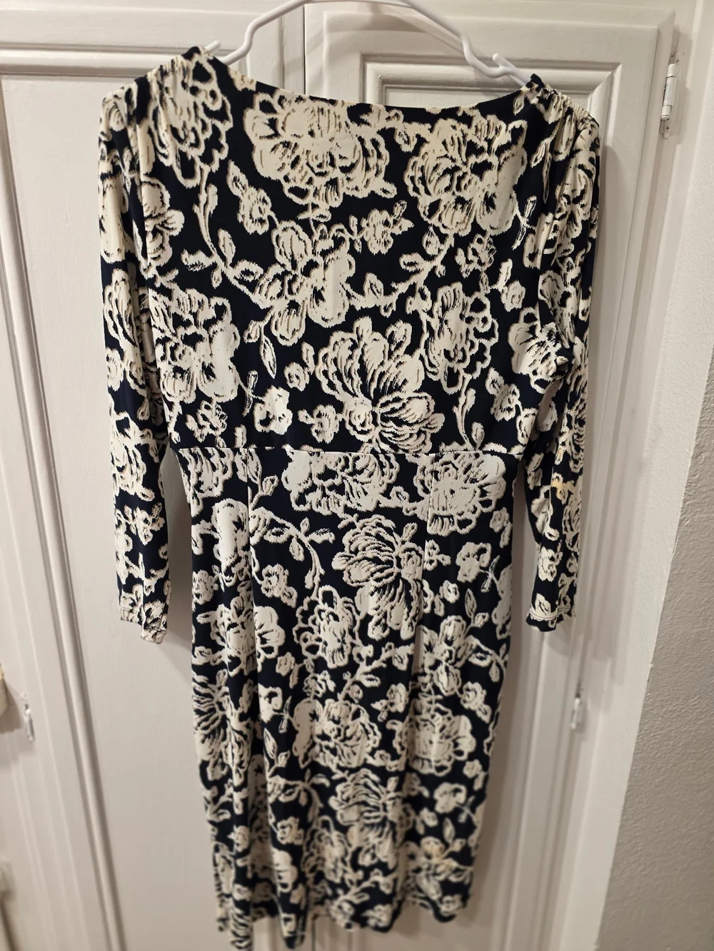 Lauren Ralph Lauren Women's Black & Cream Floral Ruched Jersey Dress ~ Size 6 - Picture 5 of 9